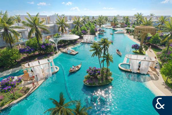 5 Bedroom | Single Row | Island Living